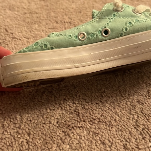 👟 Converse Low Tops Size 8 👟 - Picture 11 of 16
